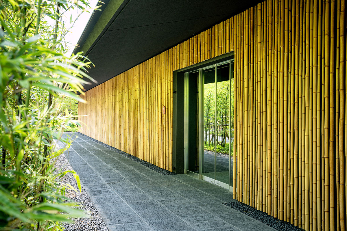 Kengo Kuma & Associates completes hot spring resort surrounded by cascading rice terraces in Kyushu