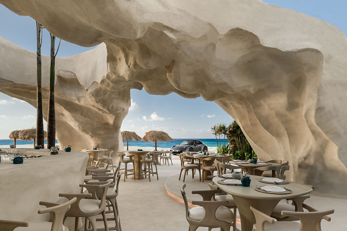 Badie Architects imagines Esca Playa restaurant as a continuous concrete shell in a desert 