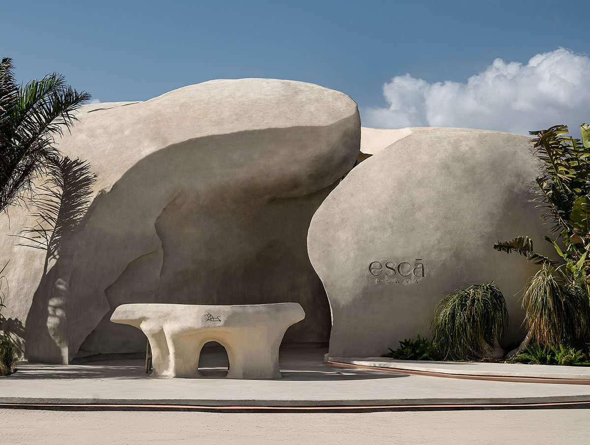Badie Architects imagines Esca Playa restaurant as a continuous concrete shell in a desert