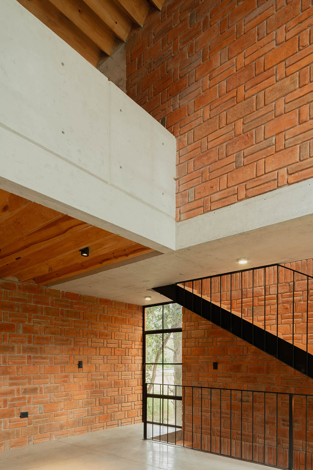 Estudio Tecalli uses red clay brick, concrete and glass to form MoMa ...