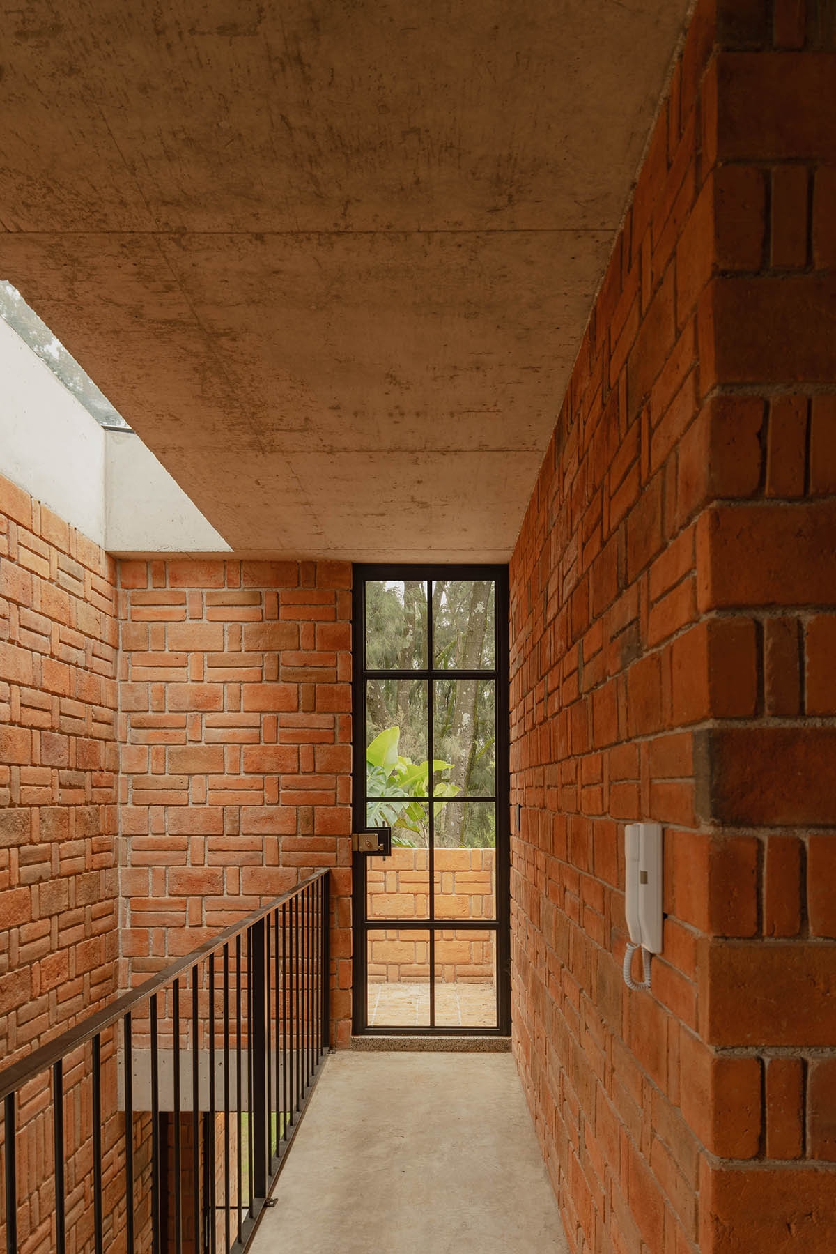 Estudio Tecalli uses red clay brick, concrete and glass to form MoMa ...