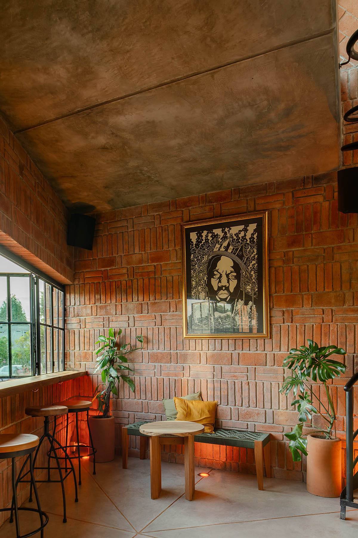 Estudio Tecalli built bar with red brick vault in Mexico