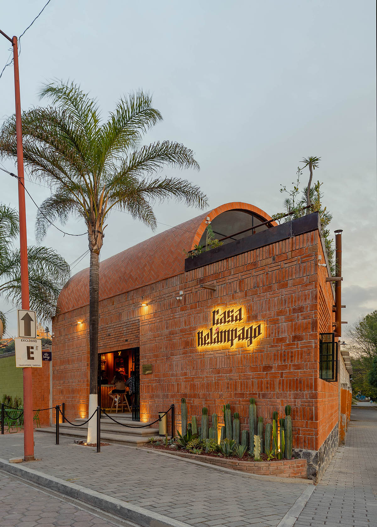 Estudio Tecalli built bar with red brick vault in Mexico