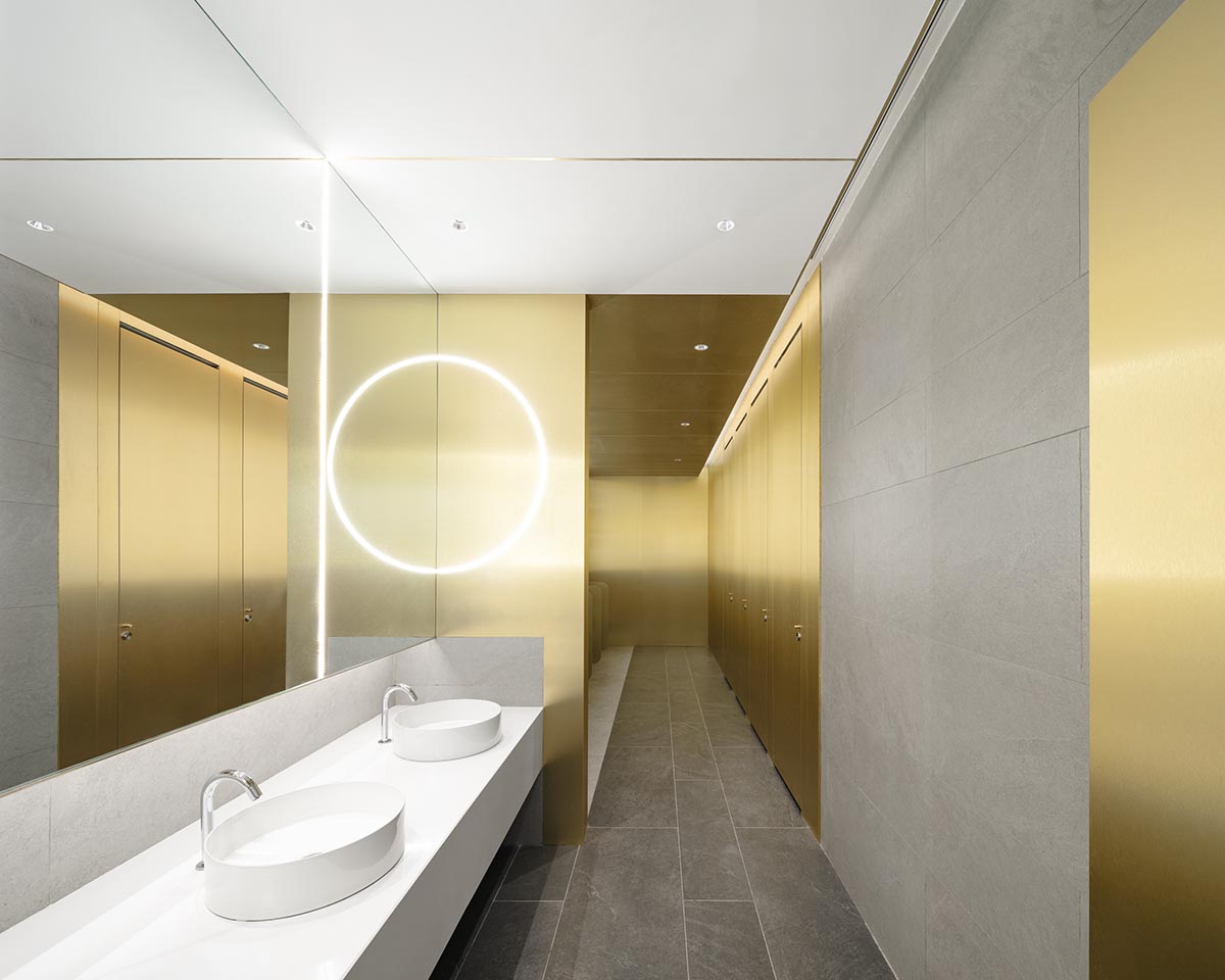 CLOU renovates Beijing's Huijing Twin Towers with a three-dimensional city courtyard