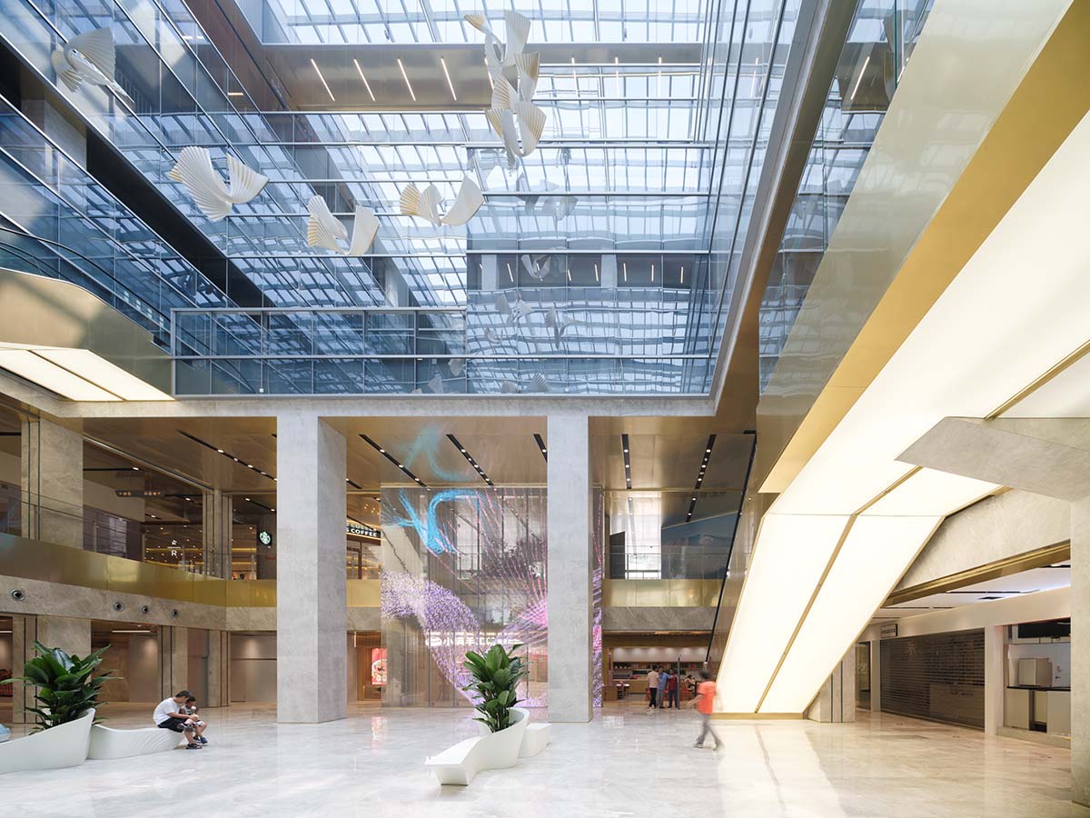 CLOU renovates Beijing's Huijing Twin Towers with a three-dimensional city courtyard