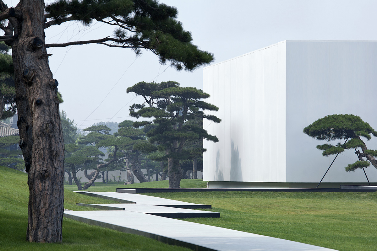 Vermilion Zhou Design Group In China Created An Art Museum That Has 199 Pine Trees