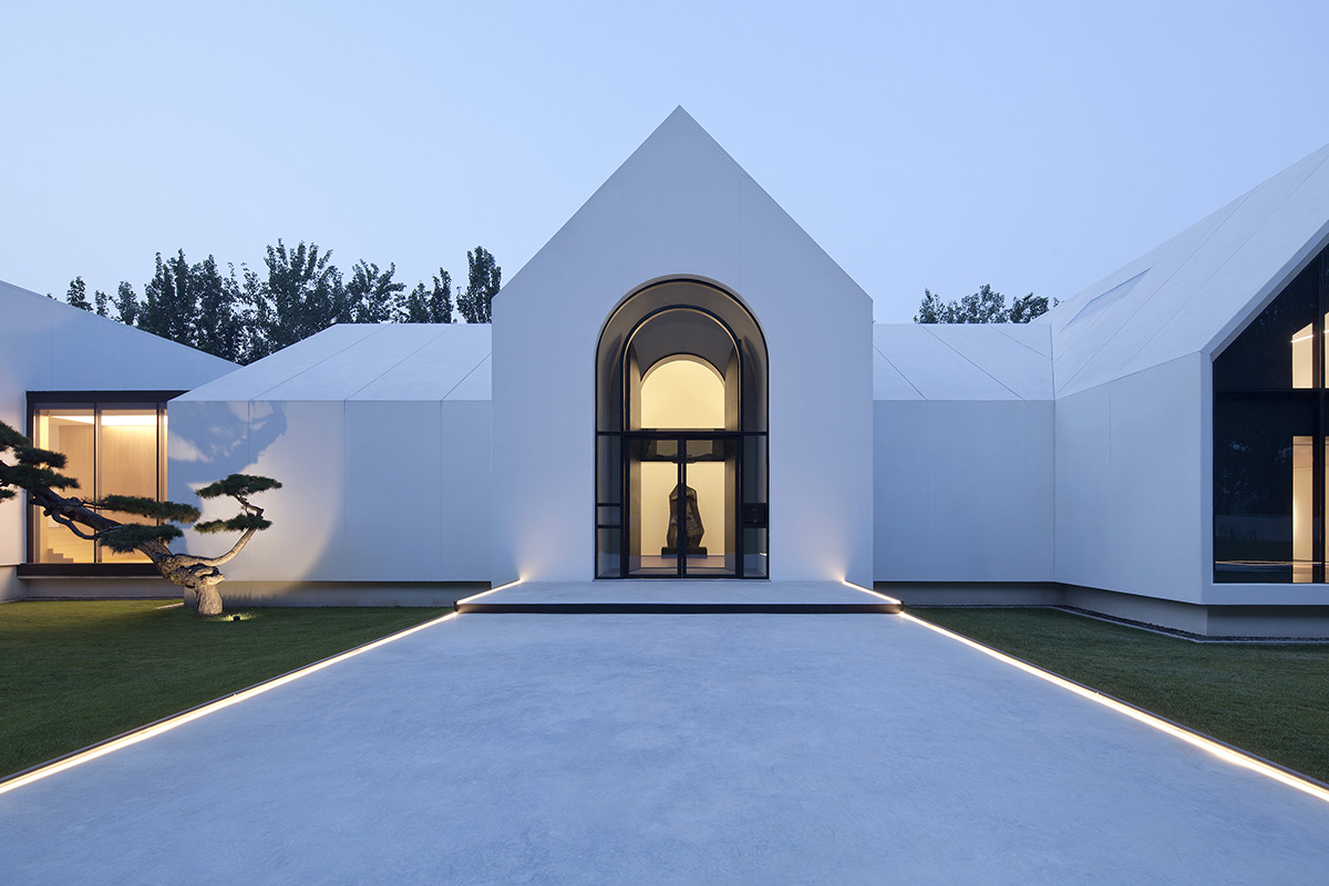 Vermilion Zhou Design Group In China Created An Art Museum That Has 199 Pine Trees