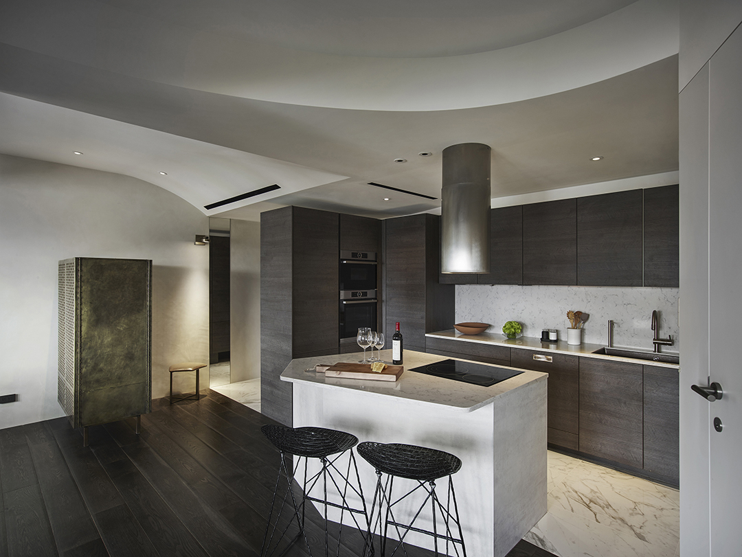 Space of Implicit Ambiguity: Quarter House- A Small Urban Dwelling Renovated by CJ Studio