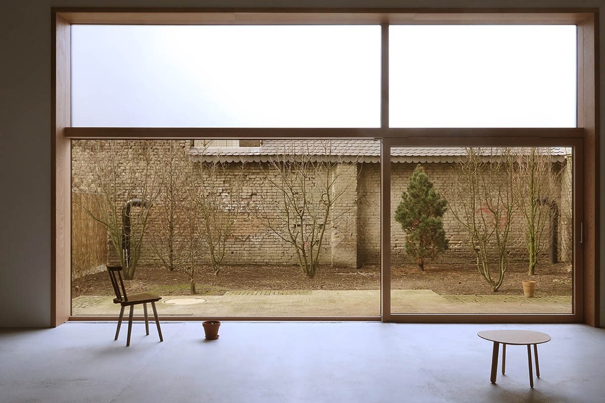 Philipp von Matt Architects combines sculptural home and studio with light-flooded rooms in Berlin