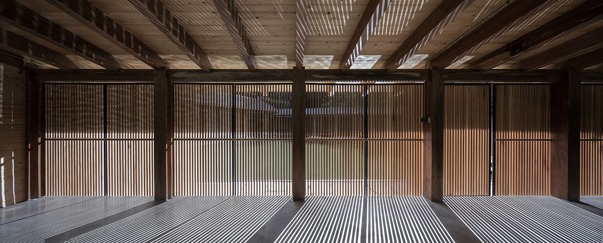 Continuation Studio converts old farmhouse into a boutique hotel dressed with ancient wood