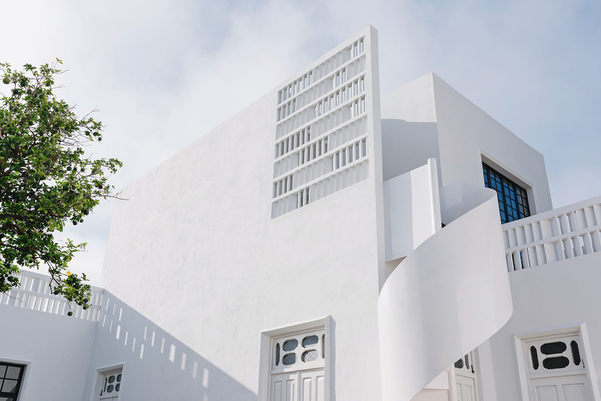 Workshop Diseño y Construcción converts Yucatecan colonial architecture into new artistic laboratory