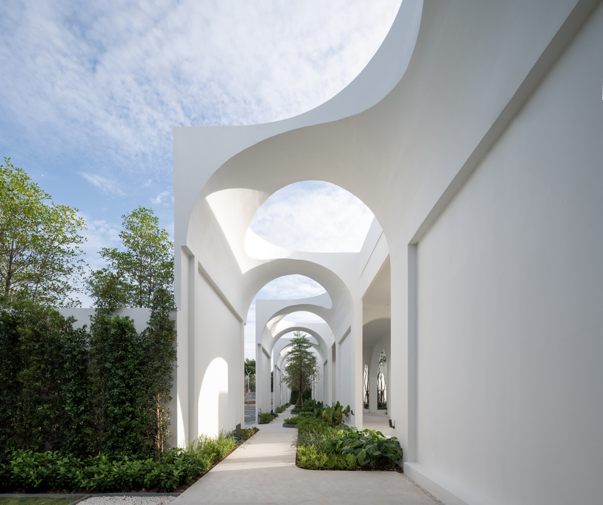 Phtaa Creates Flexible Wedding Venue With Half-arch Modular Elements 