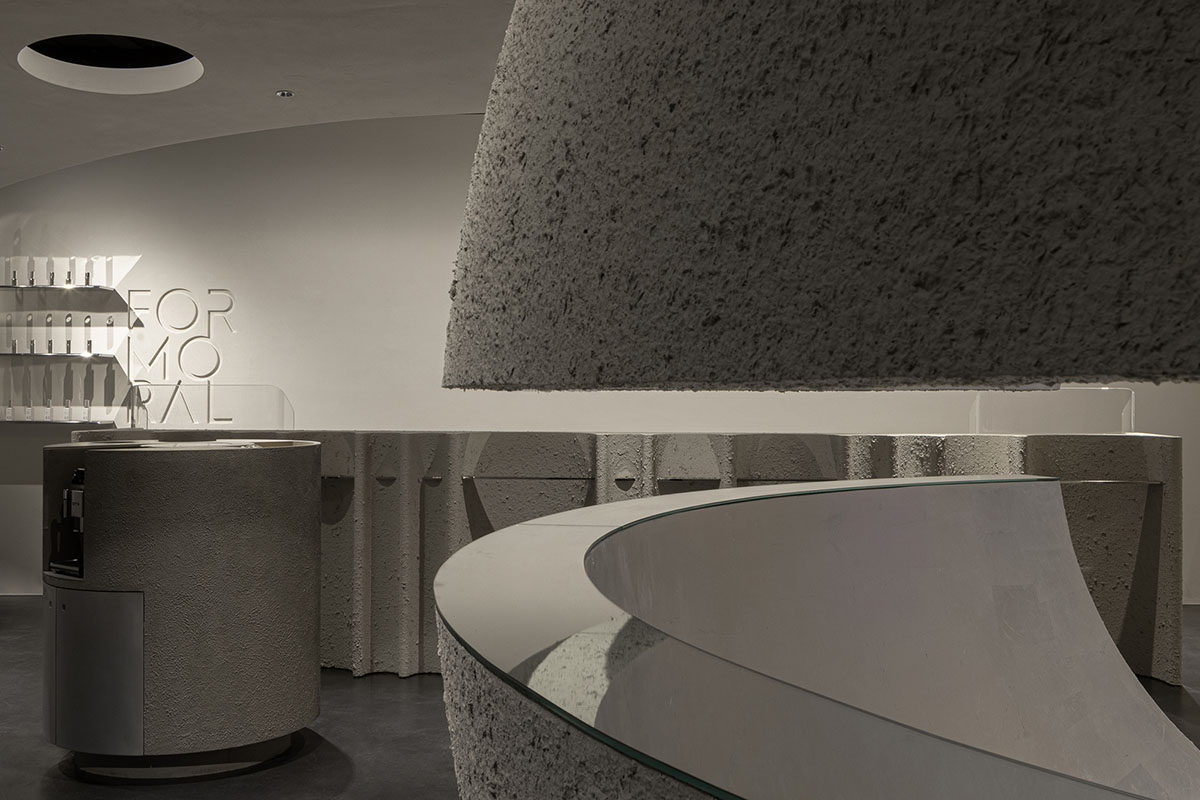 lialawlab completes retro-futuristic skincare centre in Hangzhou, China