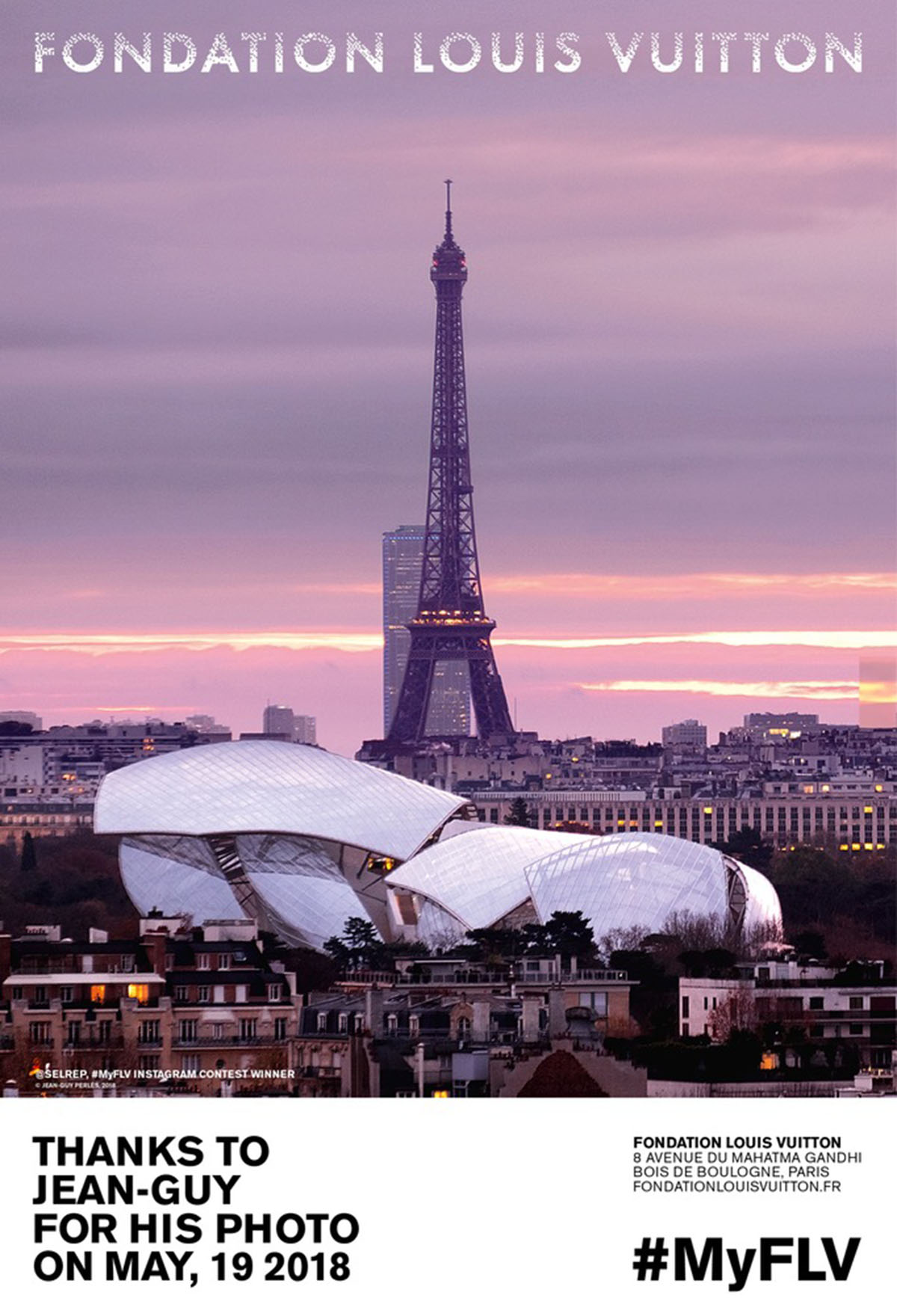 Paris Foundation Louis Vuitton gallery, artwork & interior terrace of  modern glass and steel building by architect, Frank Gehry Stock Photo -  Alamy