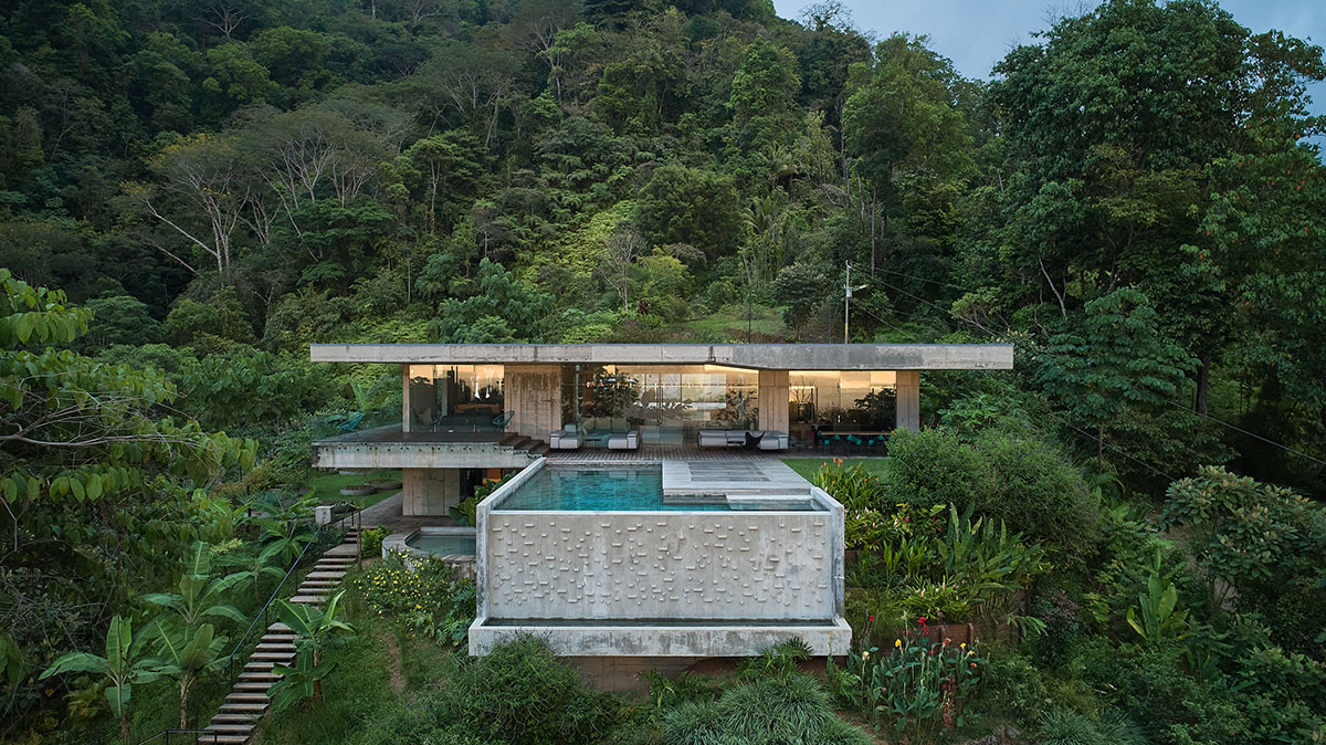 Refuel Works and Formafatal complete Art Villa addressing to colorfulness of Costa Rican jungle