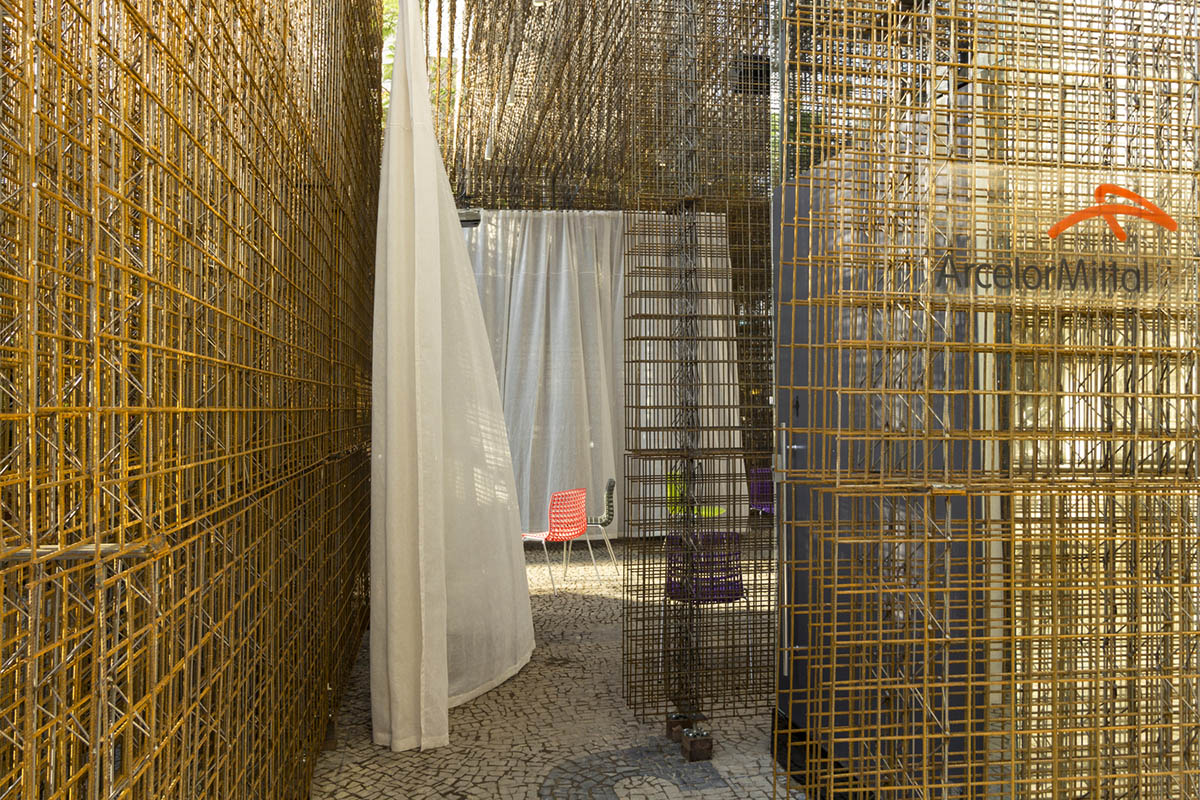 Arquitetos Associados created steel Cloud Pavilion as an active urban intervention in Brazil