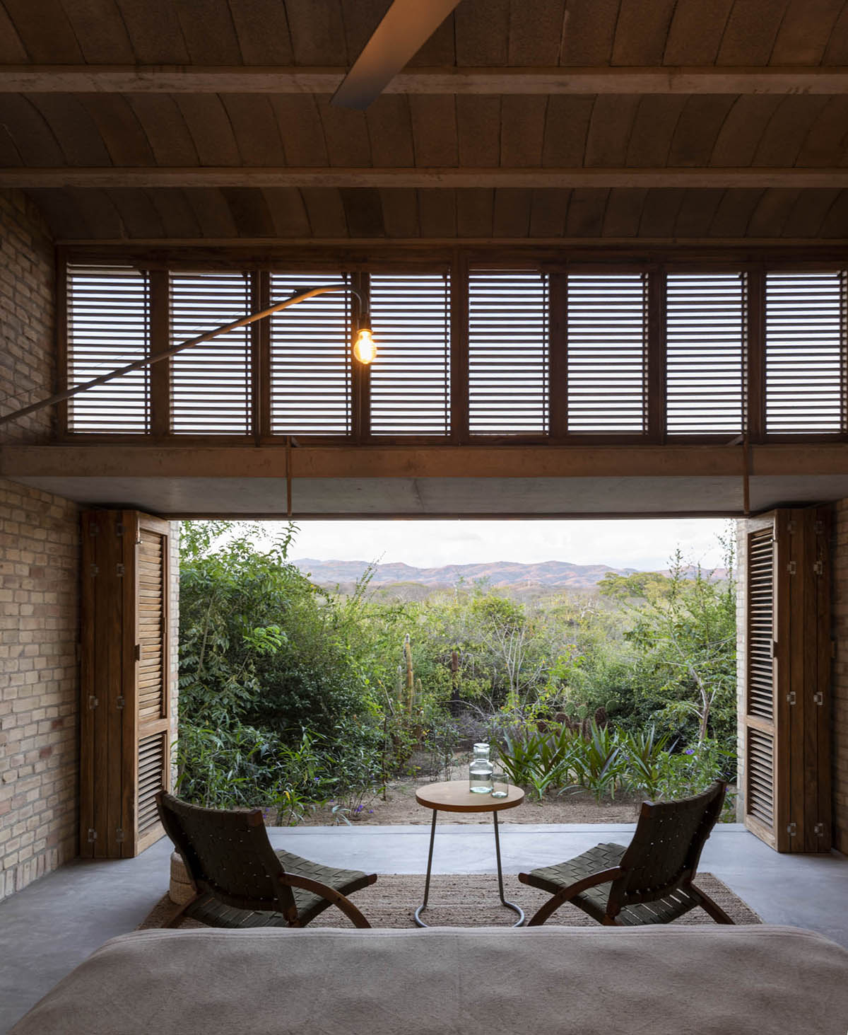 Taller de Arquitectura X / Alberto Kalach built sand-colored brick hotel within Mexican landscape