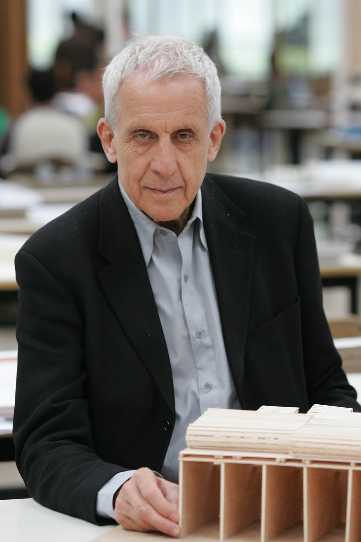 Kenneth Frampton named as recipient of Golden Lion for Lifetime Achievement at Venice Biennale
