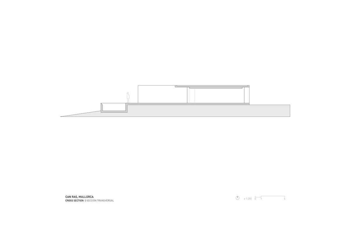 Fran Silvestre Arquitectos designs Can Ras house on Mallorca island