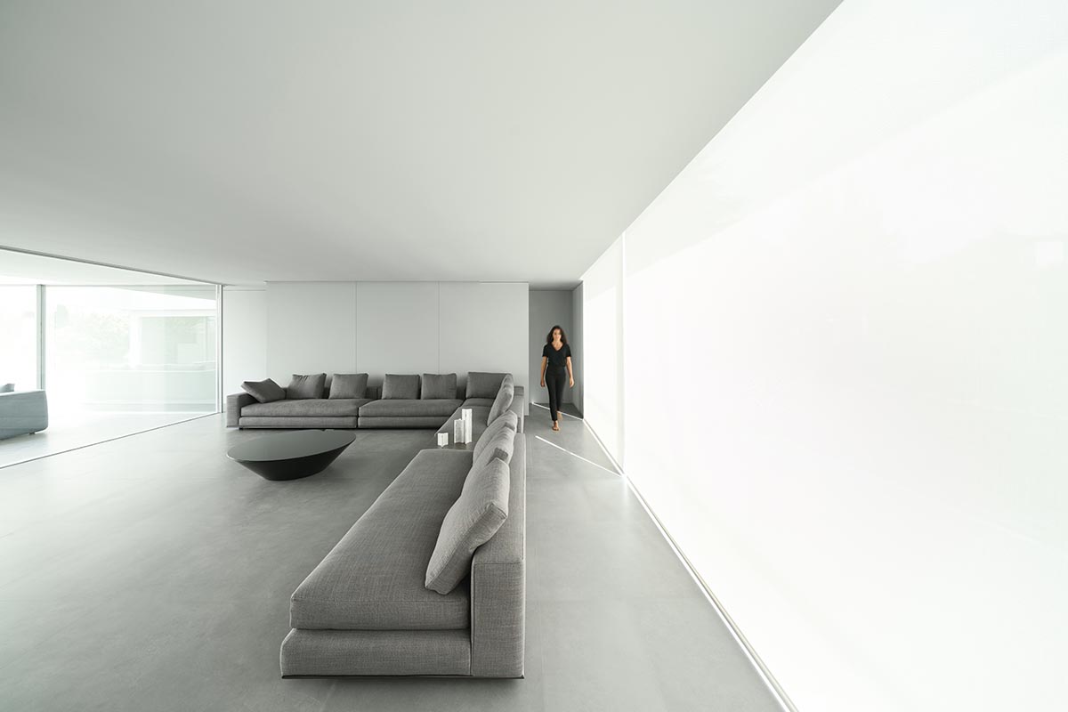 Fran Silvestre Arquitectos completes Compluvium House that references to ancient Roman domus