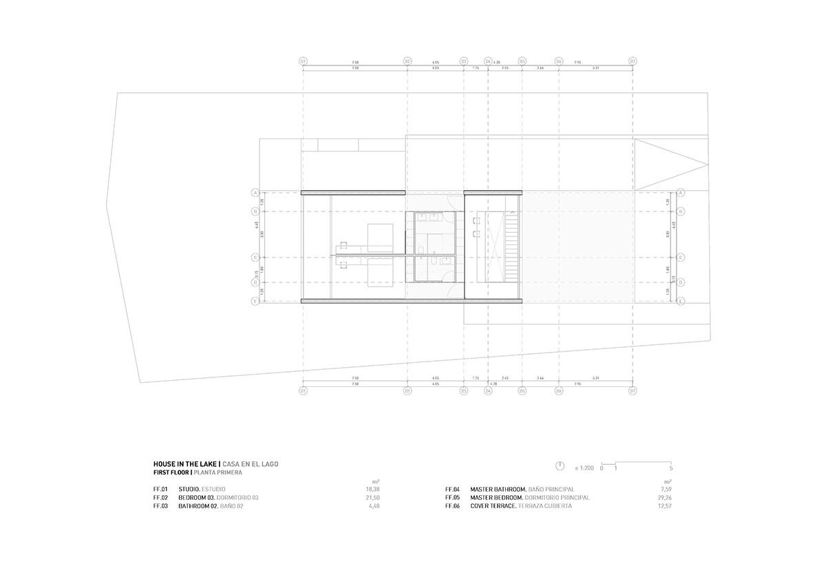 Fran Silvestre Arquitectos' new residence features giant shaded terrace in a golf course of Girona