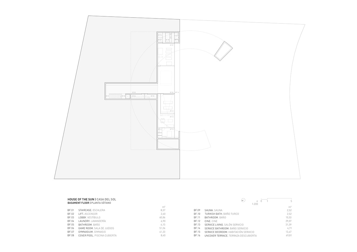 Fran Silvestre's new house protrudes 