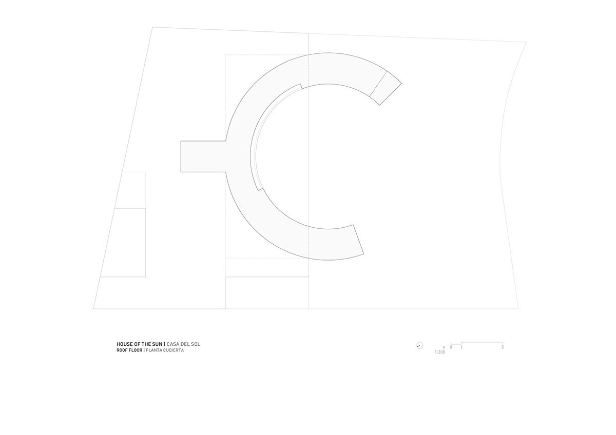 Fran Silvestre's new house protrudes 