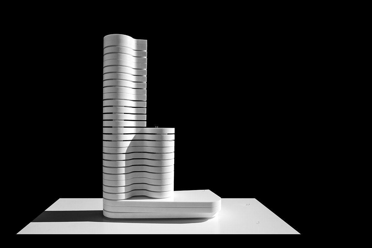 Fran Silvestre Arquitectos unveils Kouros Tower with clean curves in Valencia