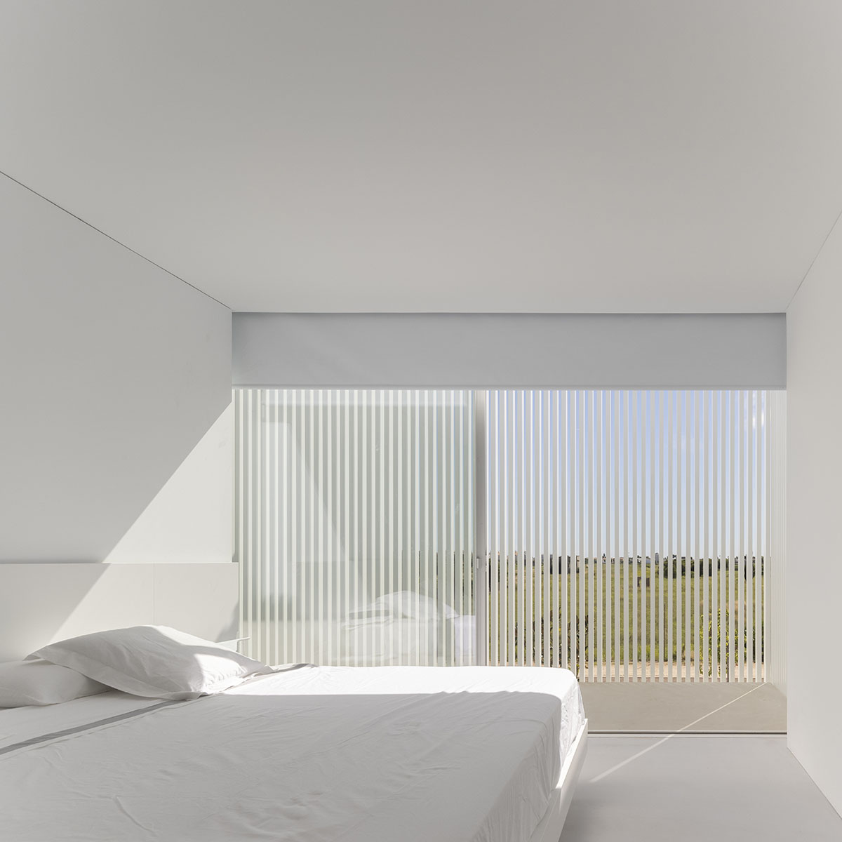 Fran Silvestre Arquitectos reveals permeable Piera House in Spain