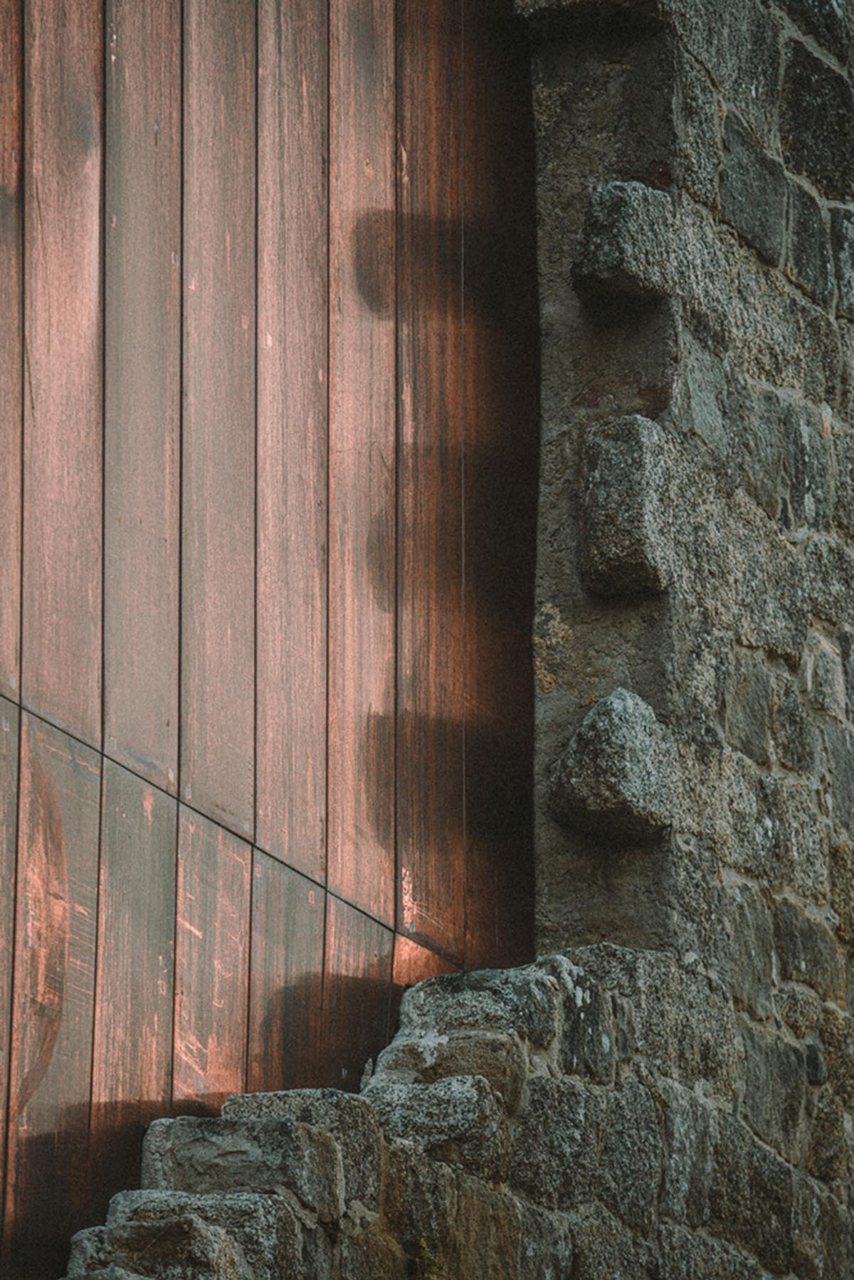 Amelia Tavella Architectes extends historic convent with copper structure in France