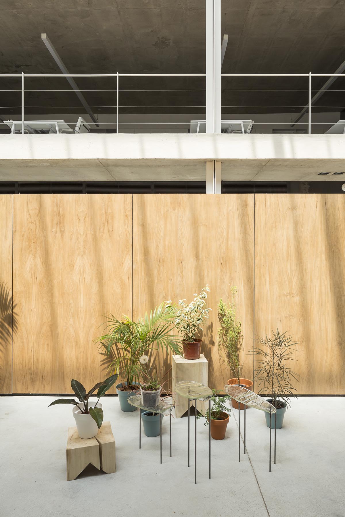 Ana Smud Studio transforms old warehouse into office and exhibition space in Buenos Aires city