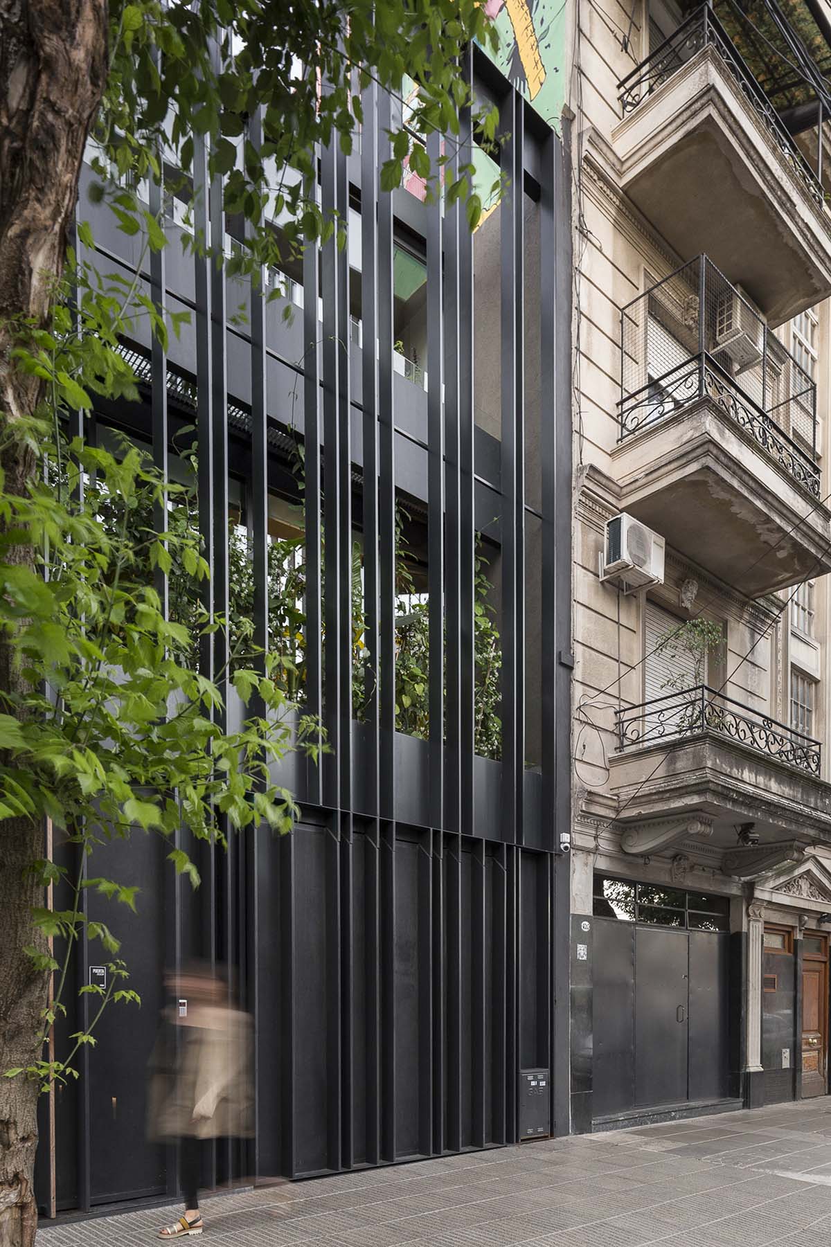 Ana Smud Studio transforms old warehouse into office and exhibition space in Buenos Aires city