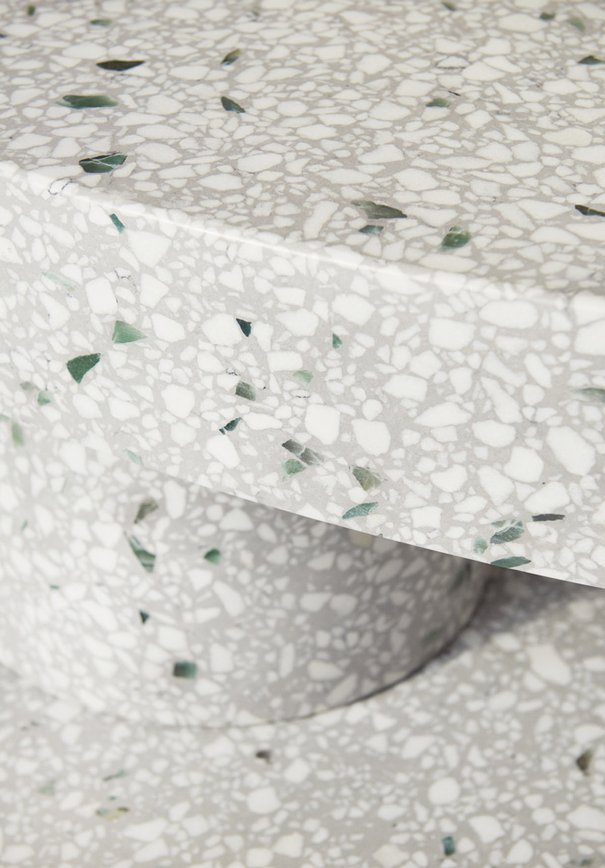 Golden and powder-colored details dominate forte_forte forte dei Marmi boutique in Italy