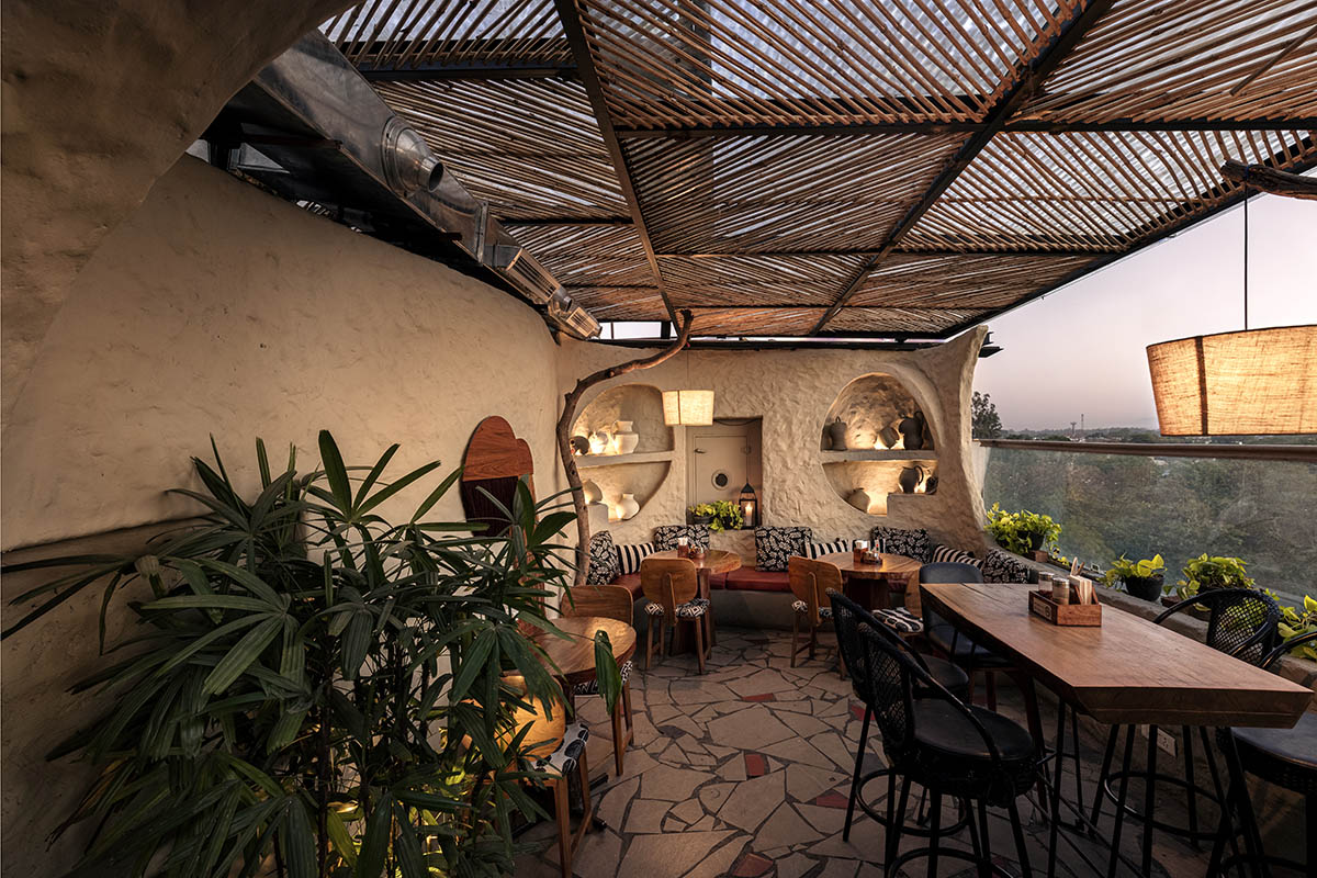 Loop Design Studio completes Tulum-Jungle Rooftop Restaurant in Chandigarh