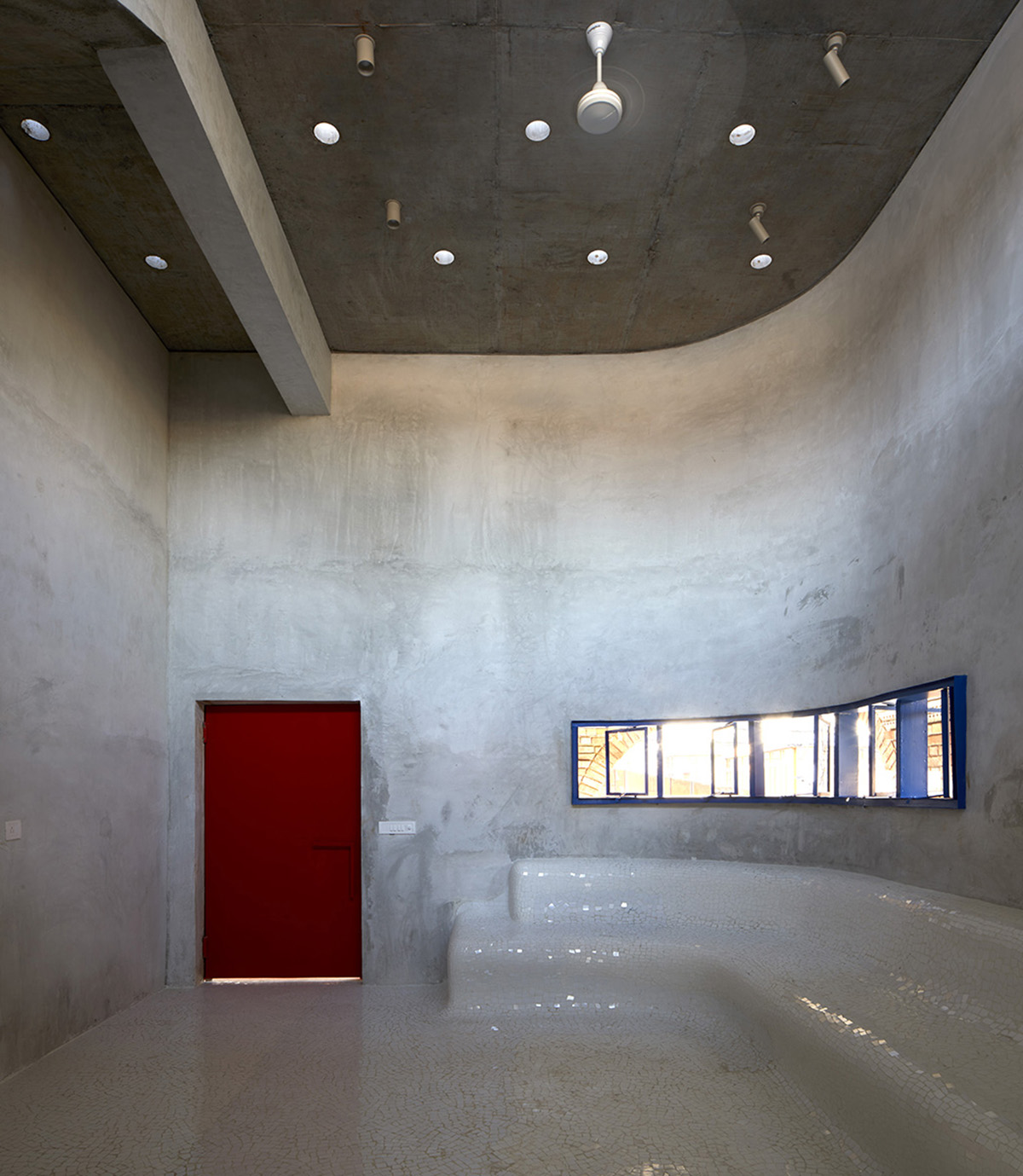 A Reflection of Bengal through Abin Chaudhuri's Masterpiece: The Gallery House