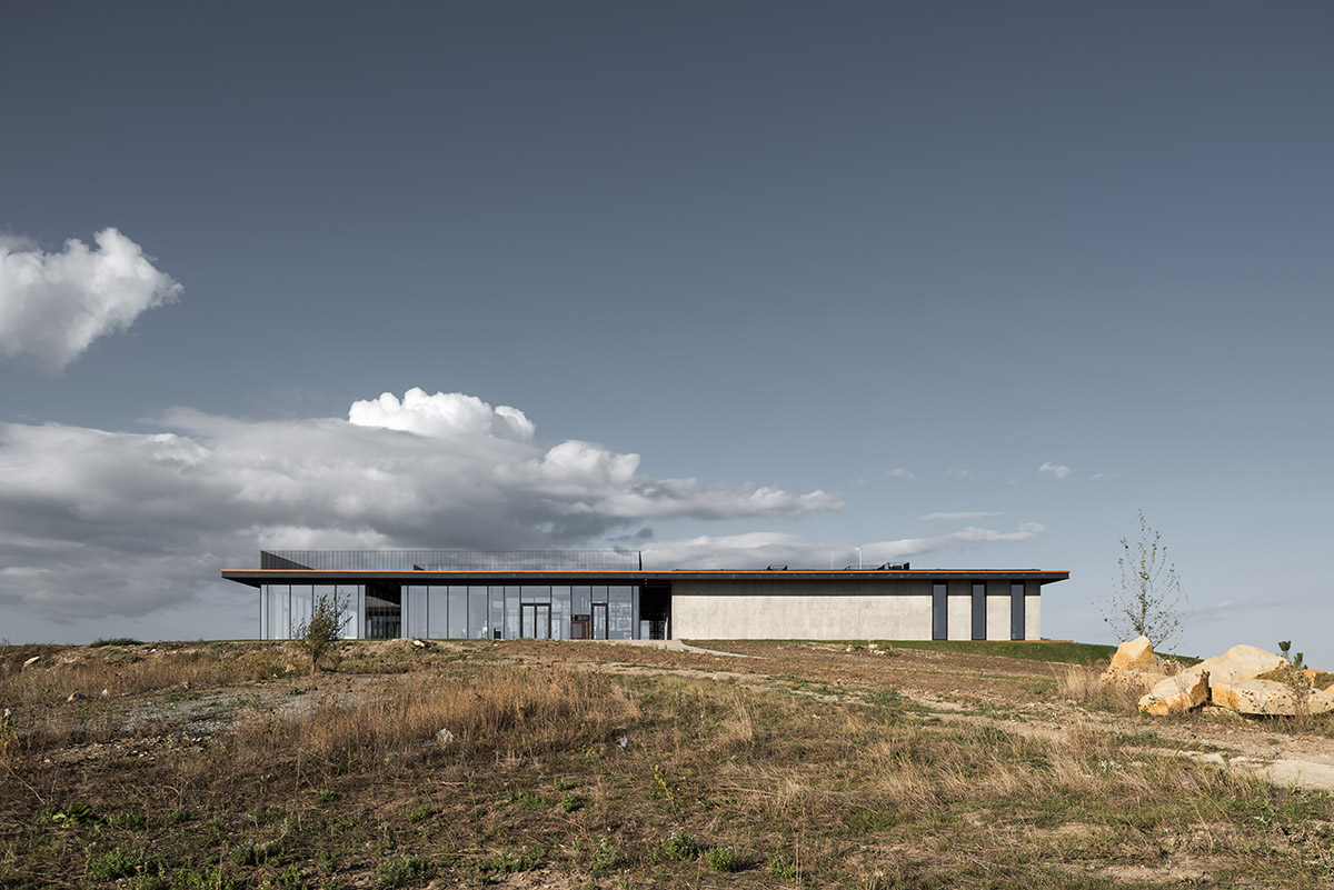 Kleinewelt Architekten completes new winery and cultural centre in Russia