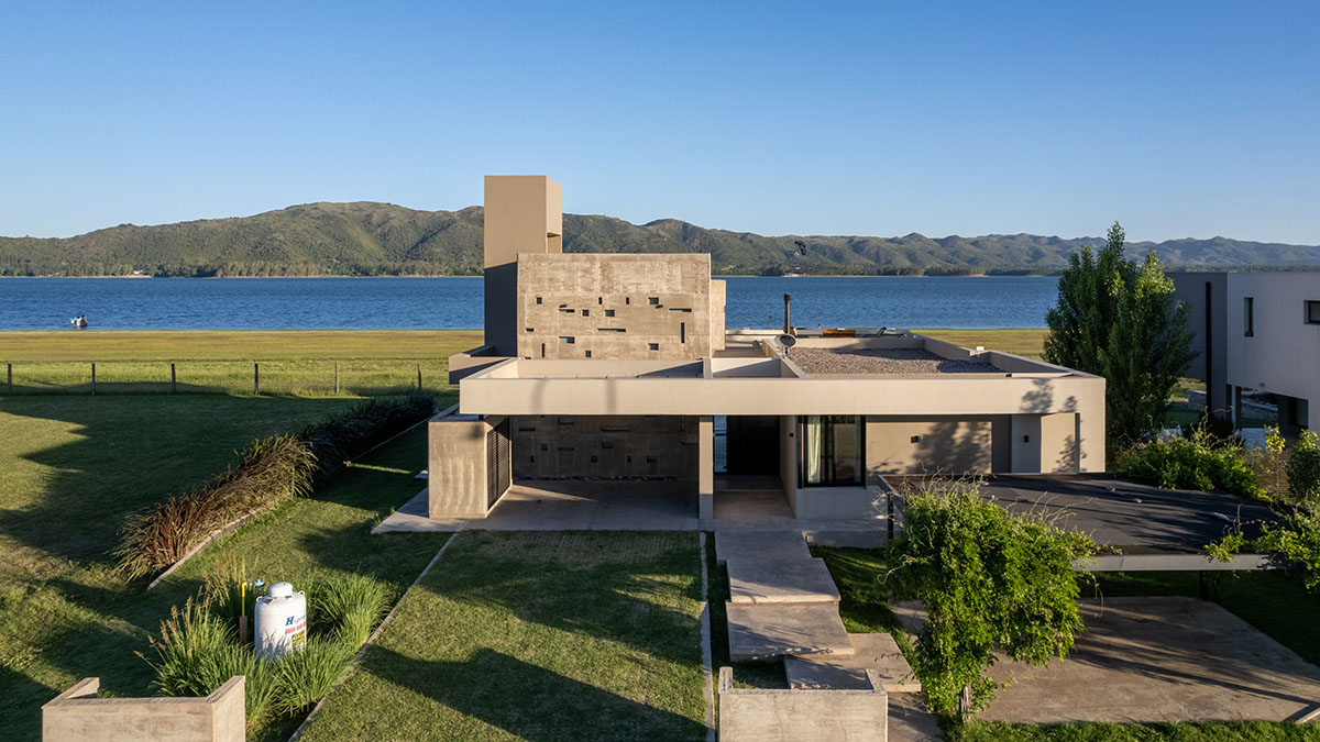 Development Architectural Group completes SC House in Córdoba