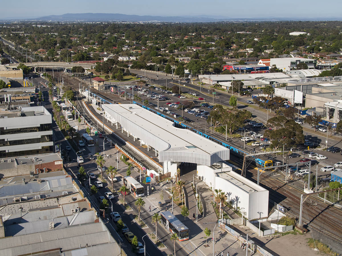 Genton completes Frankston Station with curvaceous canopy in Australia