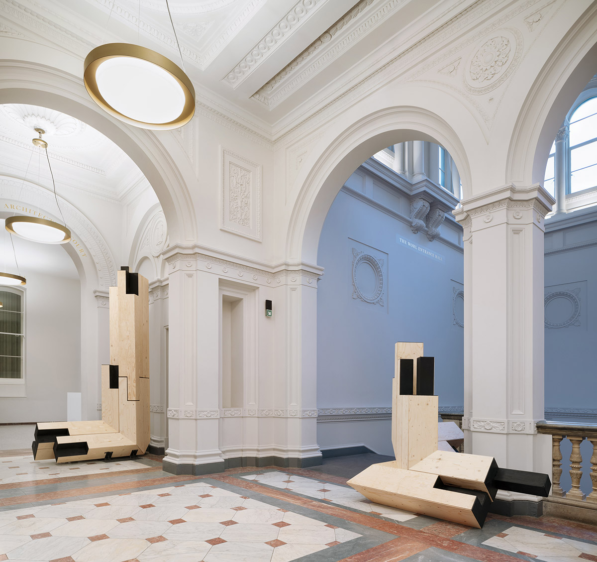 Gilles Retsin combines timber construction with Augmented Reality and Automation at the RA