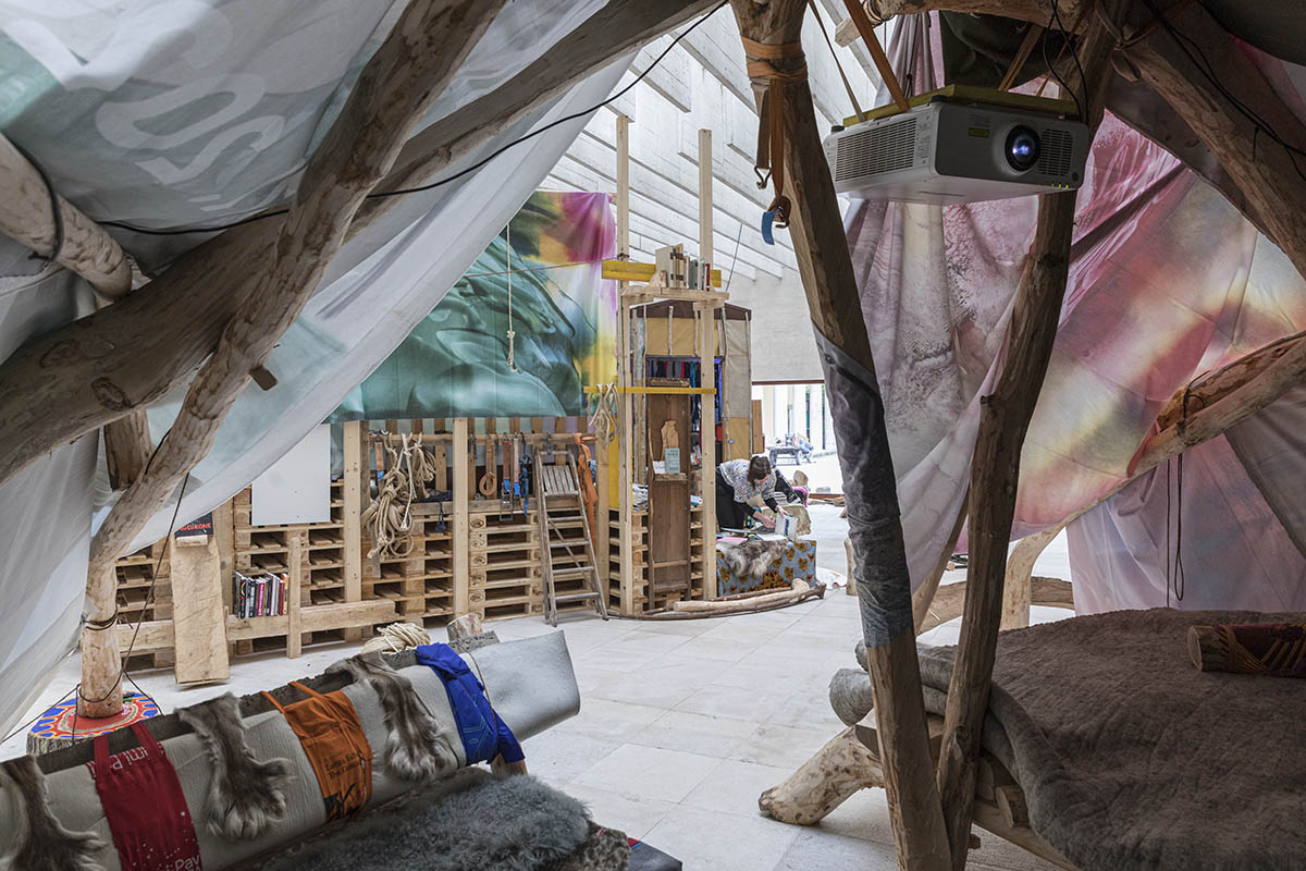 Nordic Countries Pavilion unfolds nomadic Sámi library as a social space at Venice Biennale