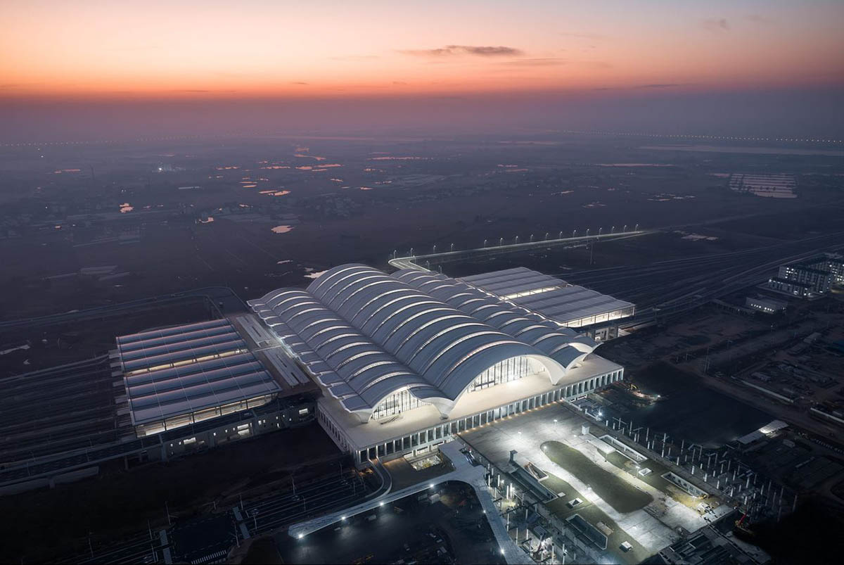 gmp completes Nanchang East Station with the rhythm of the arcs