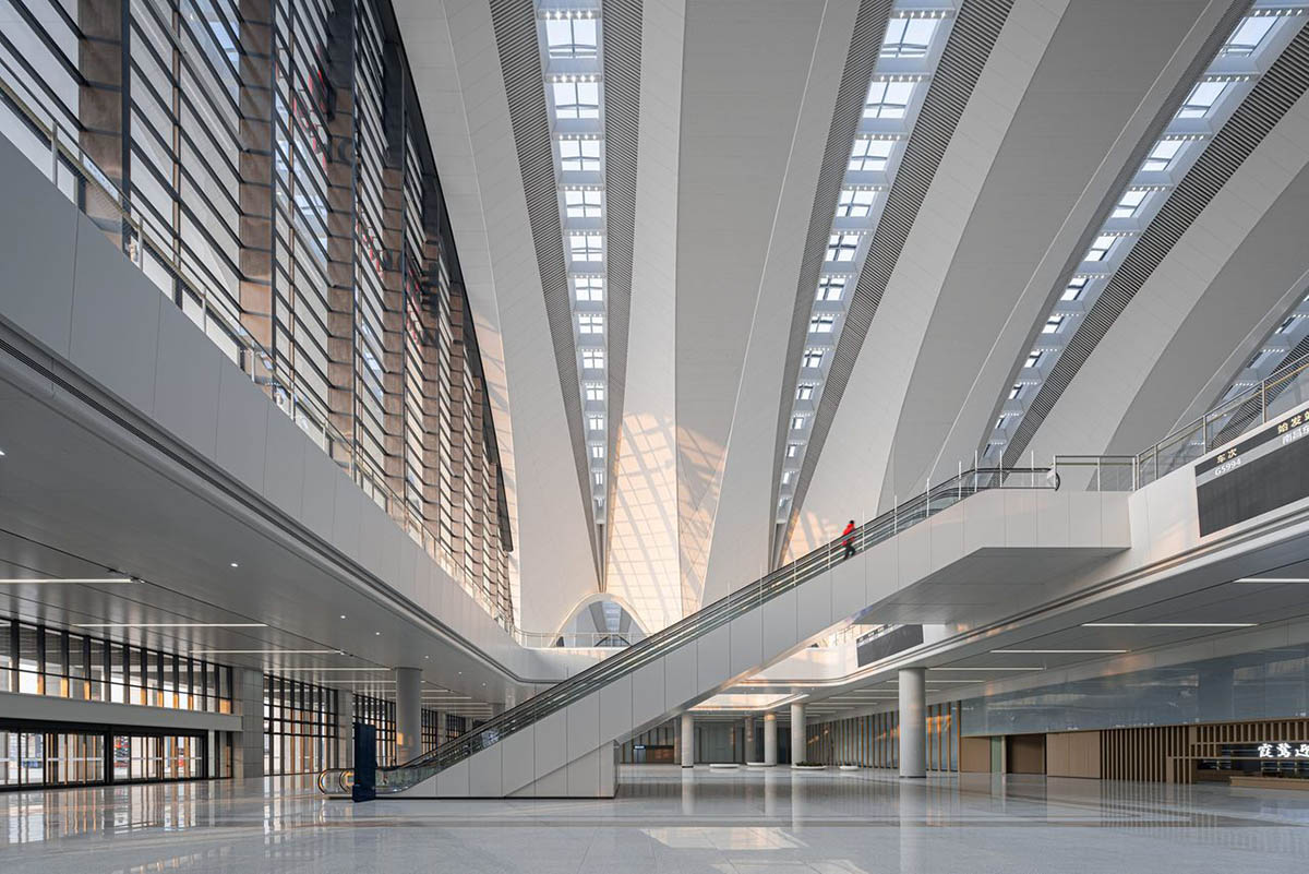 gmp completes Nanchang East Station with the rhythm of the arcs