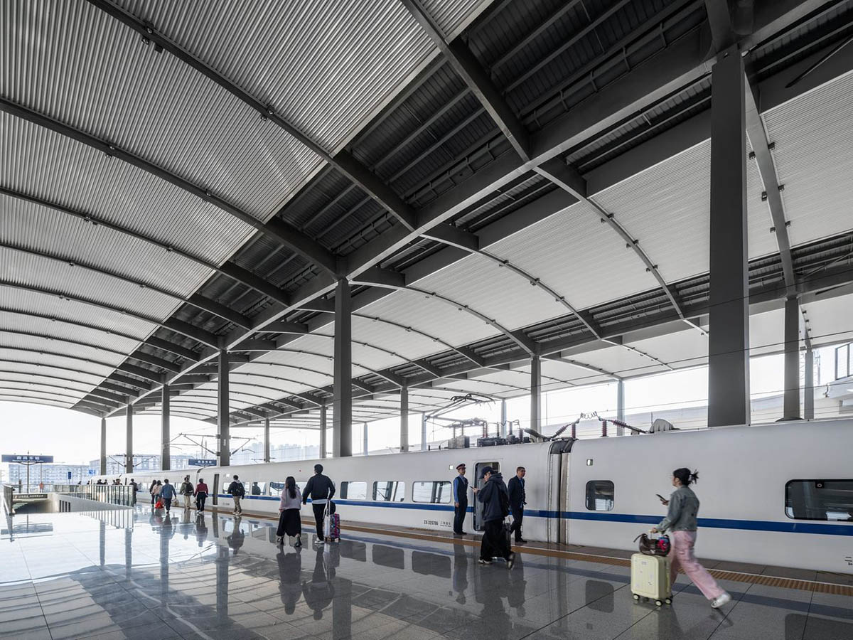 gmp completes Nanchang East Station with the rhythm of the arcs