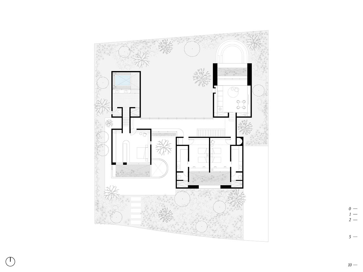 Casa Tejocote features intertwined volumes with pigmented concrete and tepetate colors in Mexico