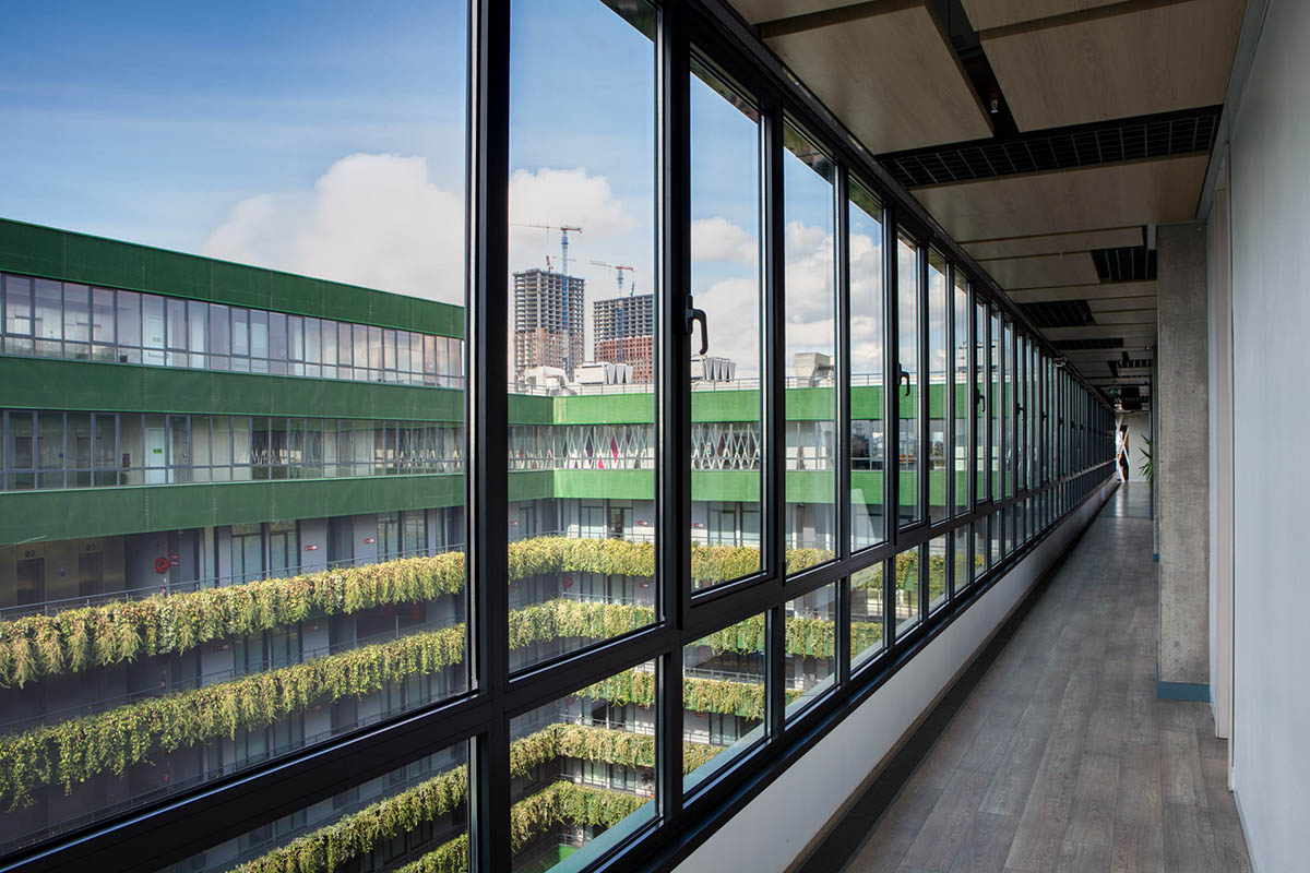 NSMH designs lego-like facade for Gurallar Business Center