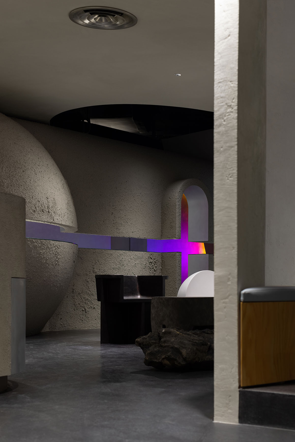 lialawlab completes retro-futuristic skincare centre in Hangzhou, China