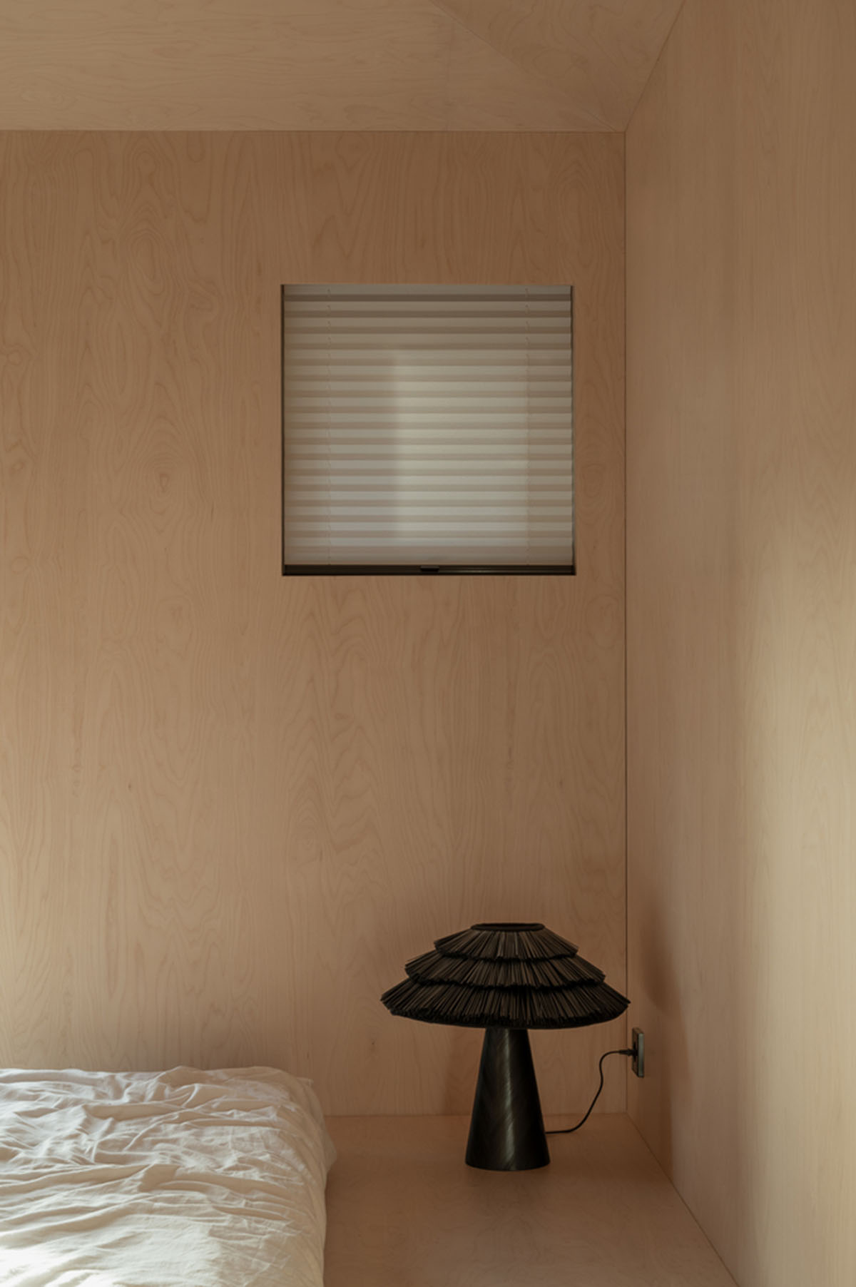 Shovk Studio built house in Kyiv paying homage to Japanese traditions