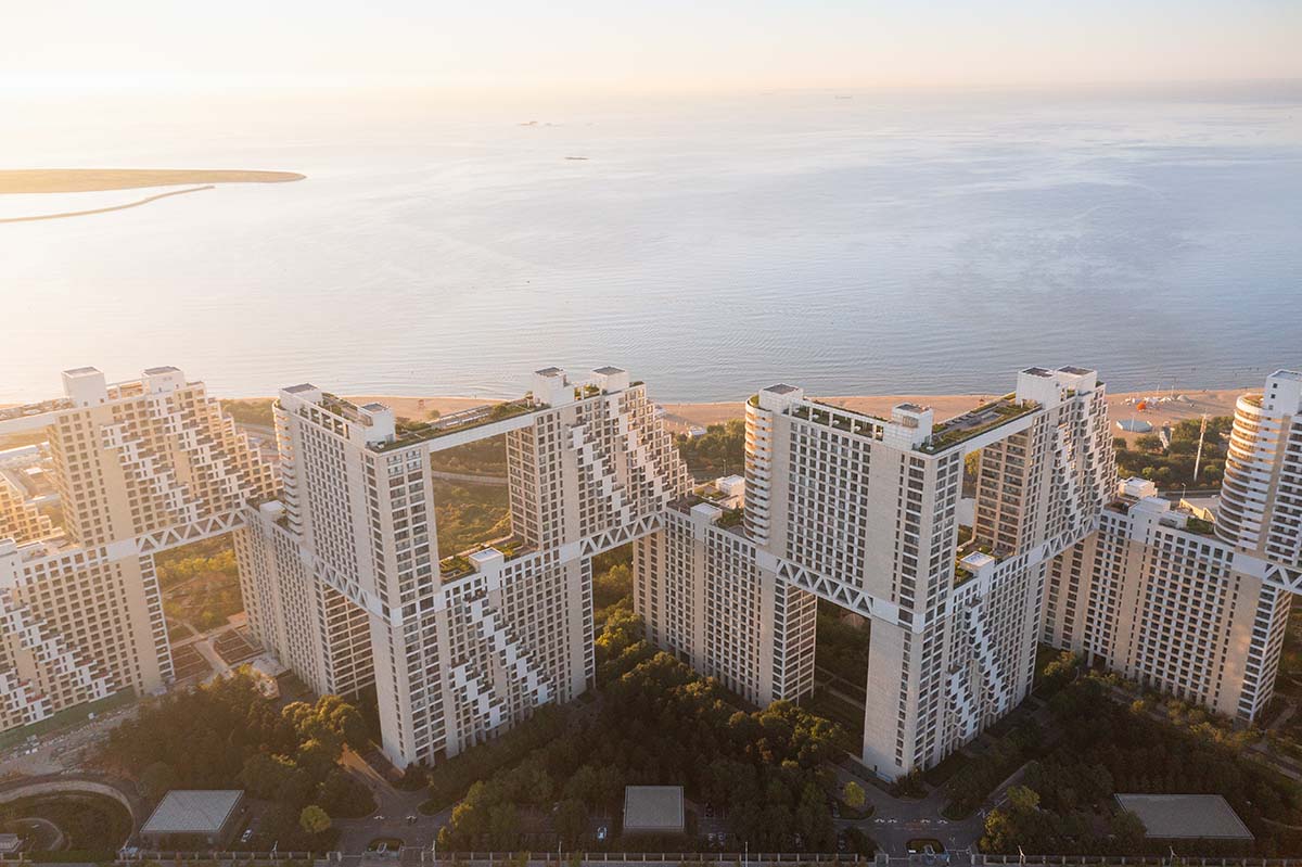 Safdie Architects completes the second phase of Habitat Qinhuangdao in Qinhuangdao, China 