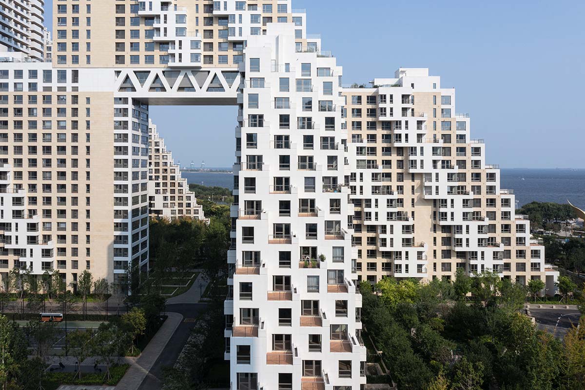 Safdie Architects completes the second phase of Habitat Qinhuangdao in Qinhuangdao, China 