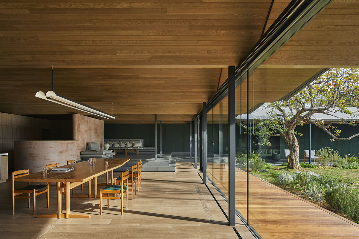 Hiroshi Nakamura & NAP creates barrel-vaulted roofs to offer ample interior space in Japan